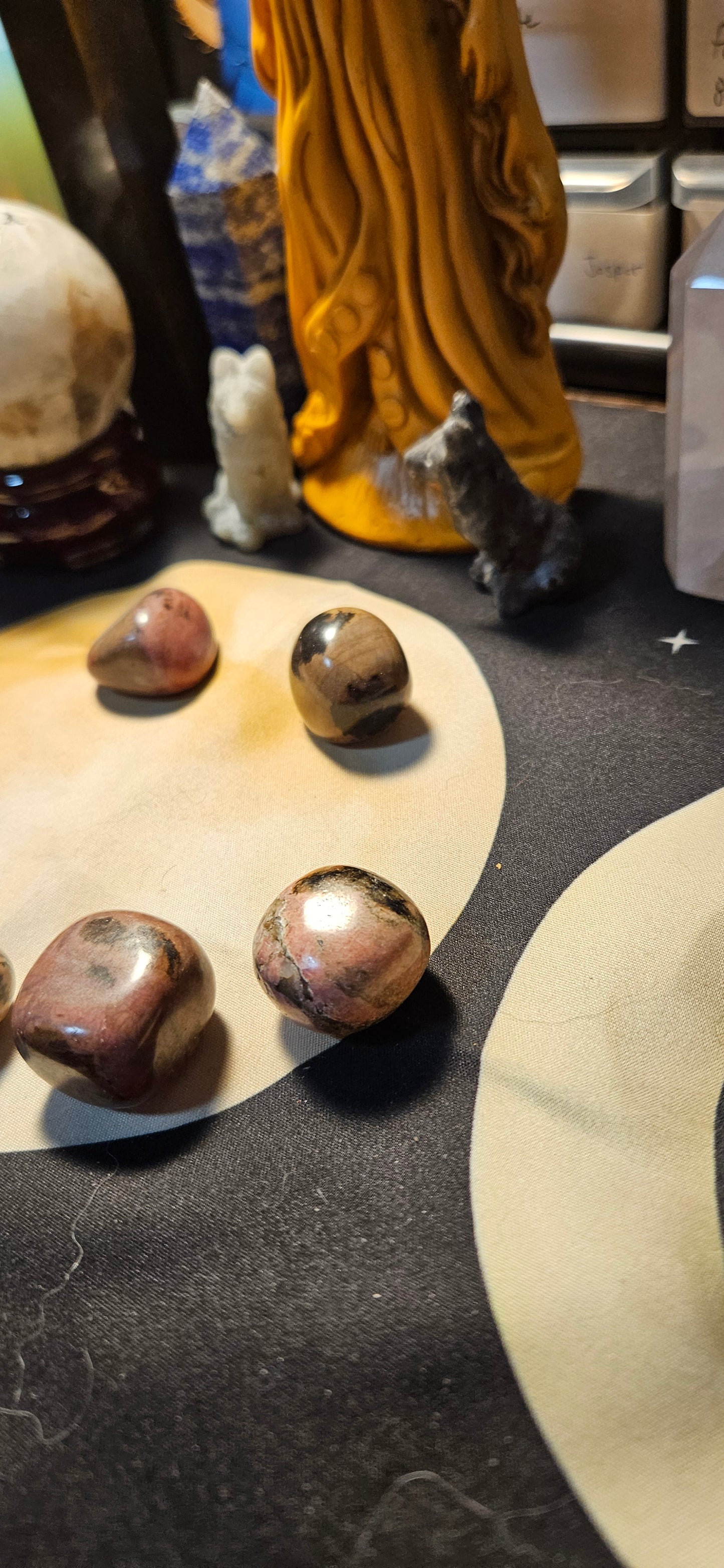 Rhodonite Tumbled Crystals