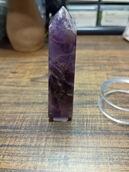 Natural Amethyst Crystal Tower – Intuition, Clarity & Spiritual Protection