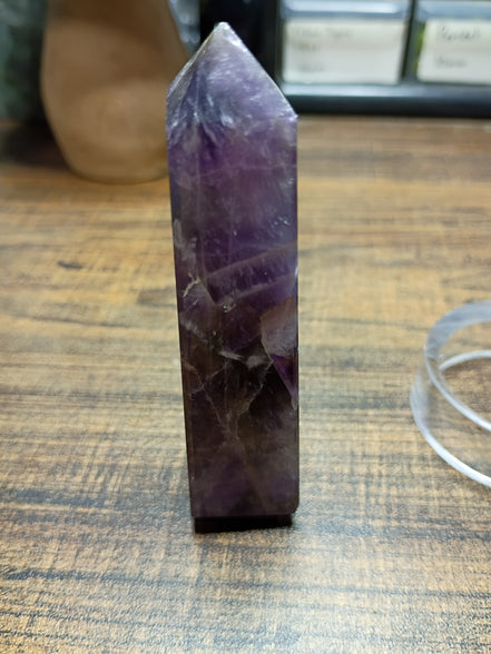 Natural Amethyst Crystal Tower – Intuition, Clarity & Spiritual Protection