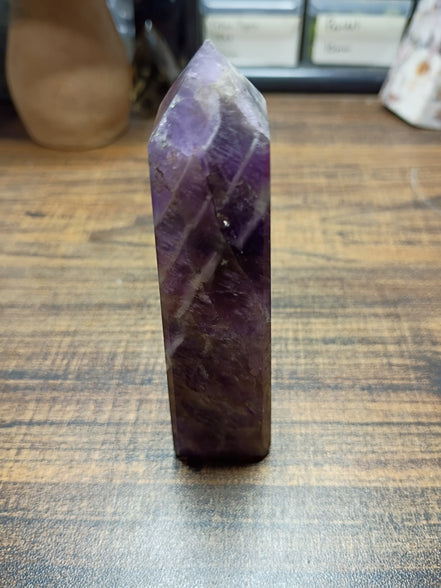 Natural Amethyst Crystal Tower – Intuition, Clarity & Spiritual Protection