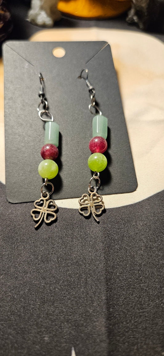 Aventurine, Garnet, Peridot 4-leaf clover earrings