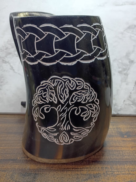 Viking Chieftain Mugs – Handcrafted Natural Ox Horn Drinking Mugs | 18–25 oz