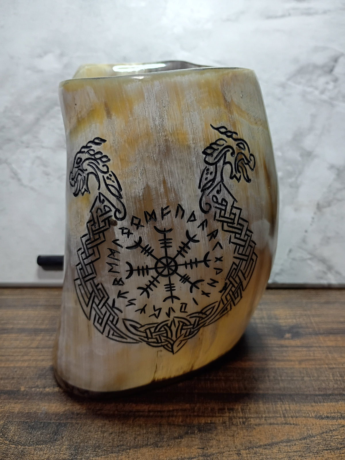 Viking Chieftain Mugs – Handcrafted Natural Ox Horn Drinking Mugs | 18–25 oz