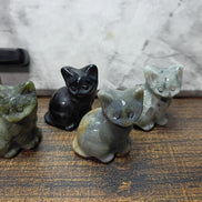 Crystal Cat Carvings – Natural Crystal & Stone Cats