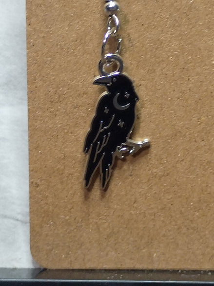 Raven Earrings – Mystical Symbolism & Timeless Style