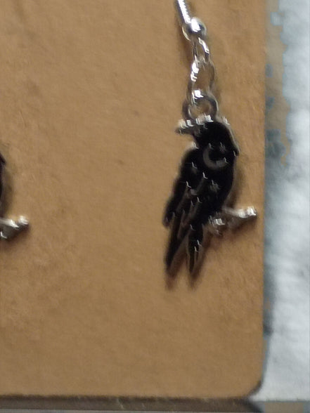 Raven Earrings – Mystical Symbolism & Timeless Style