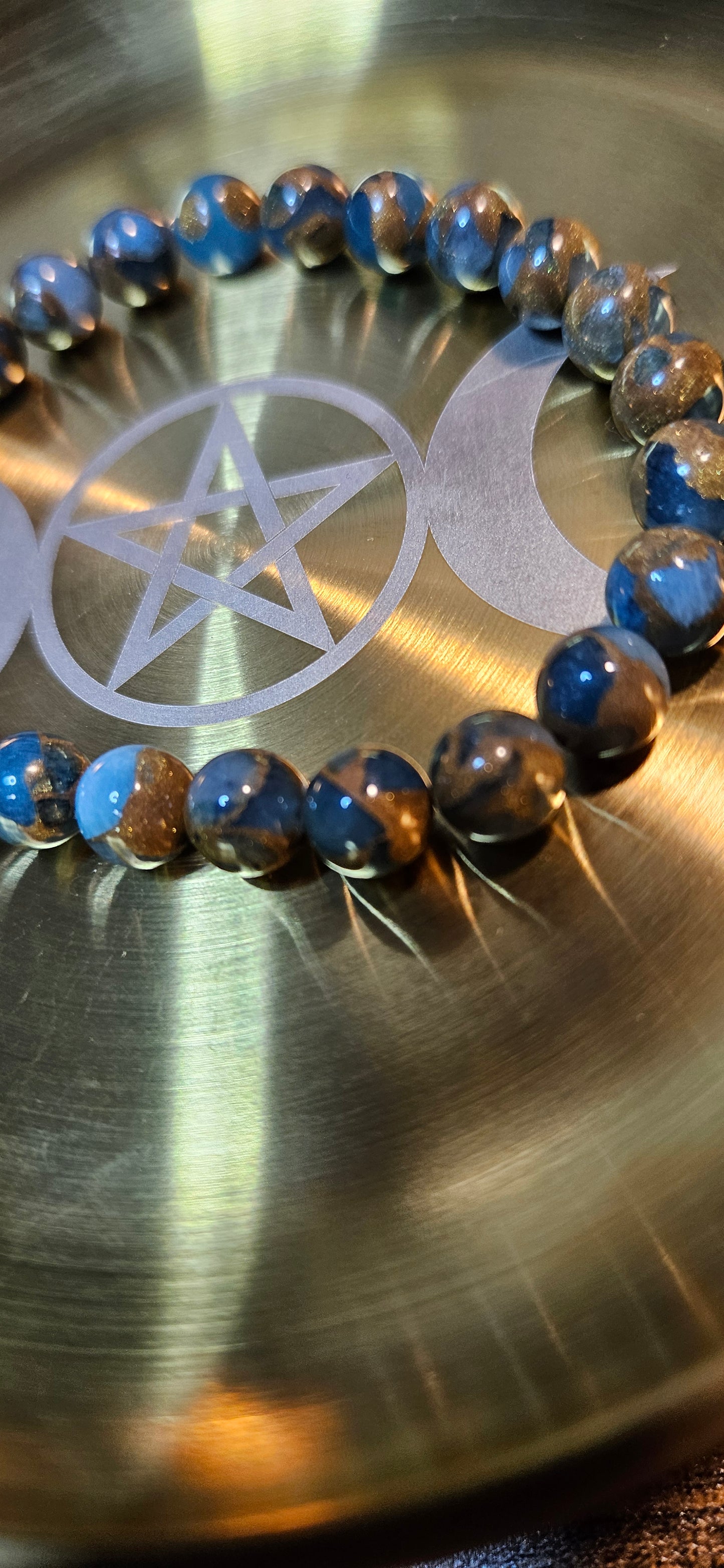 Lake Blue Cloisonné Bracelet Elegant Enamel-inspired Bead Jewelry