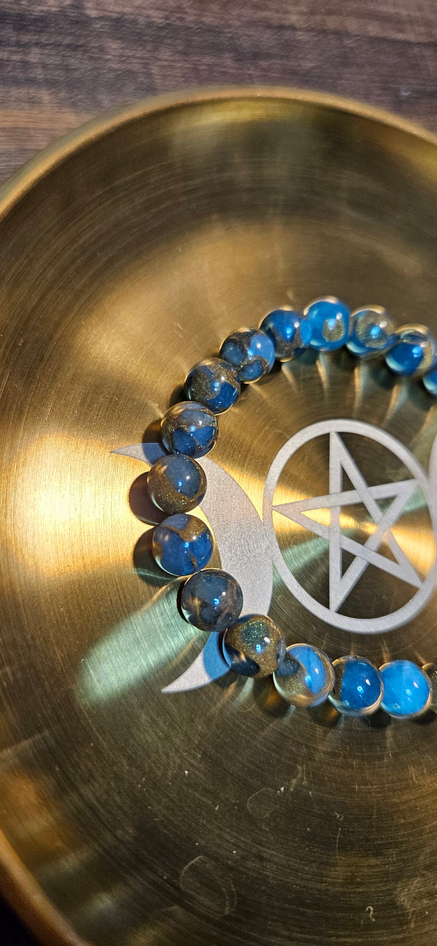 Lake Blue Cloisonné Bracelet Elegant Enamel-inspired Bead Jewelry