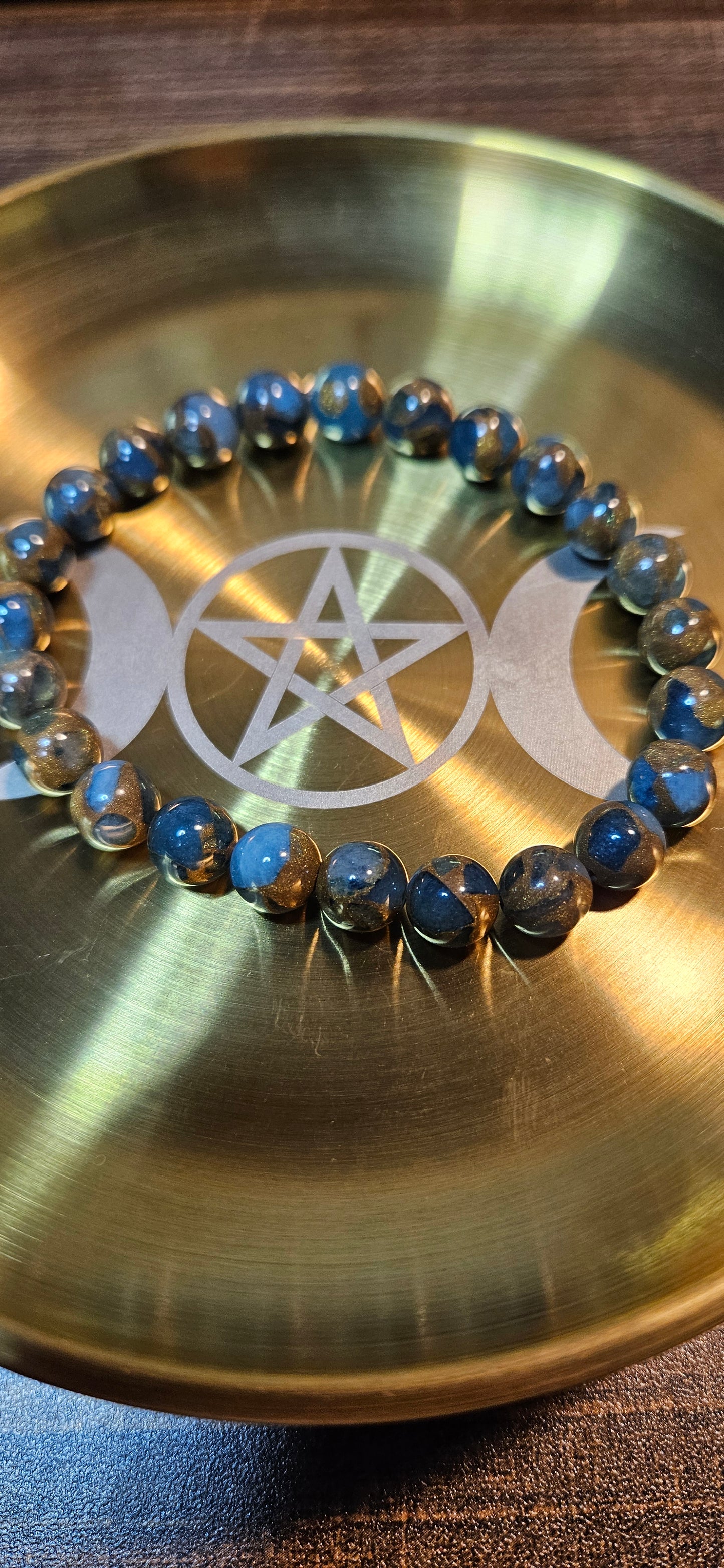 Lake Blue Cloisonné Bracelet Elegant Enamel-inspired Bead Jewelry