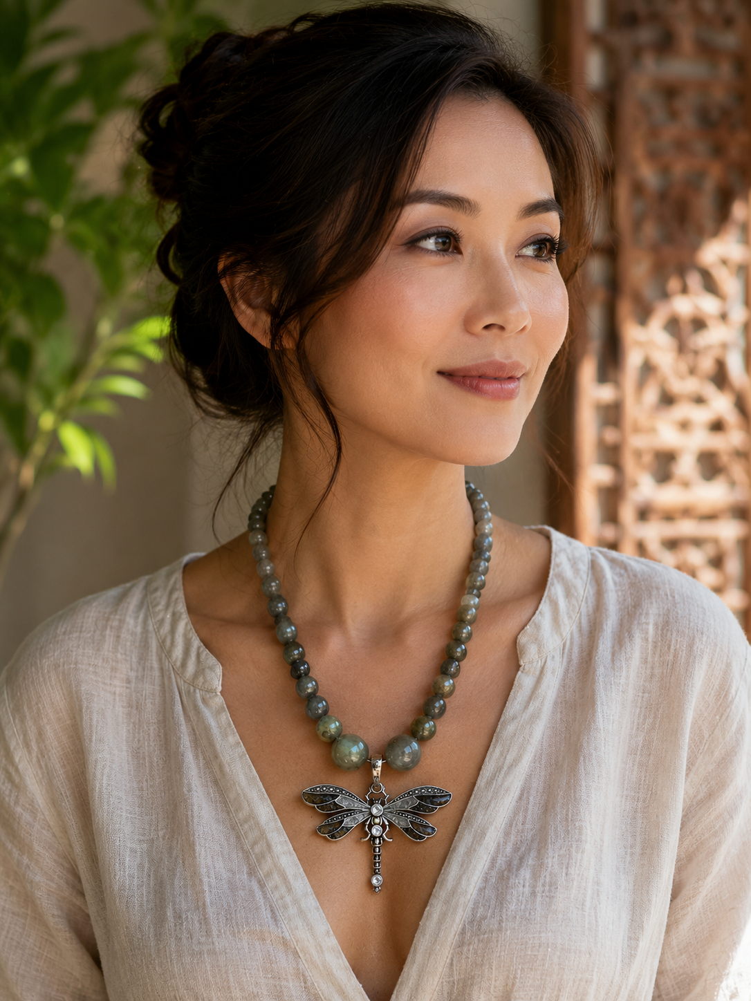 Labradorite Beaded Necklace with Black Dragonfly Pendant – 22
