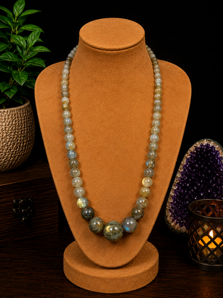 Labradorite Beaded Necklace with Black Dragonfly Pendant – 22" Steel Wire Necklace
